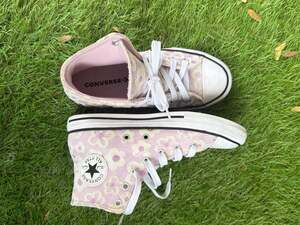 Converse Chuck Taylor All Star Floral Chenille Kids High Top Sneaker